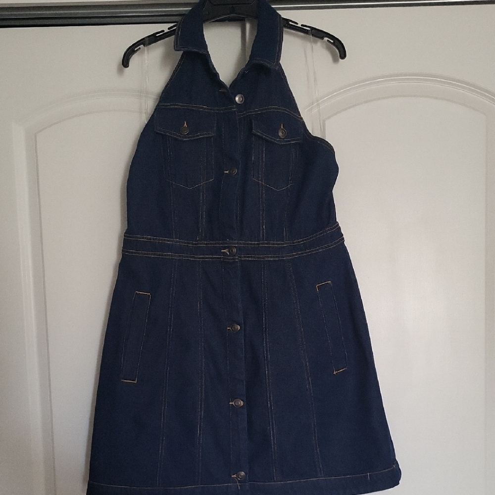 Elegant Backless Denim Dress